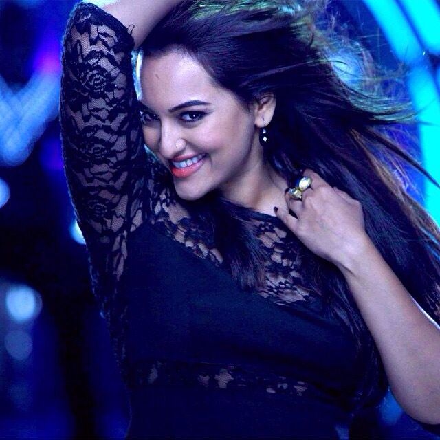 Sonakshi Sinha 83